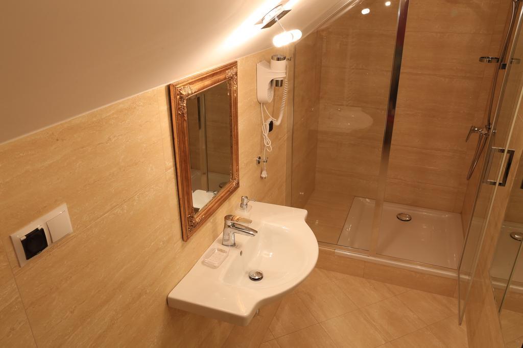 Hotel Kopernik Ciechocinek Room photo