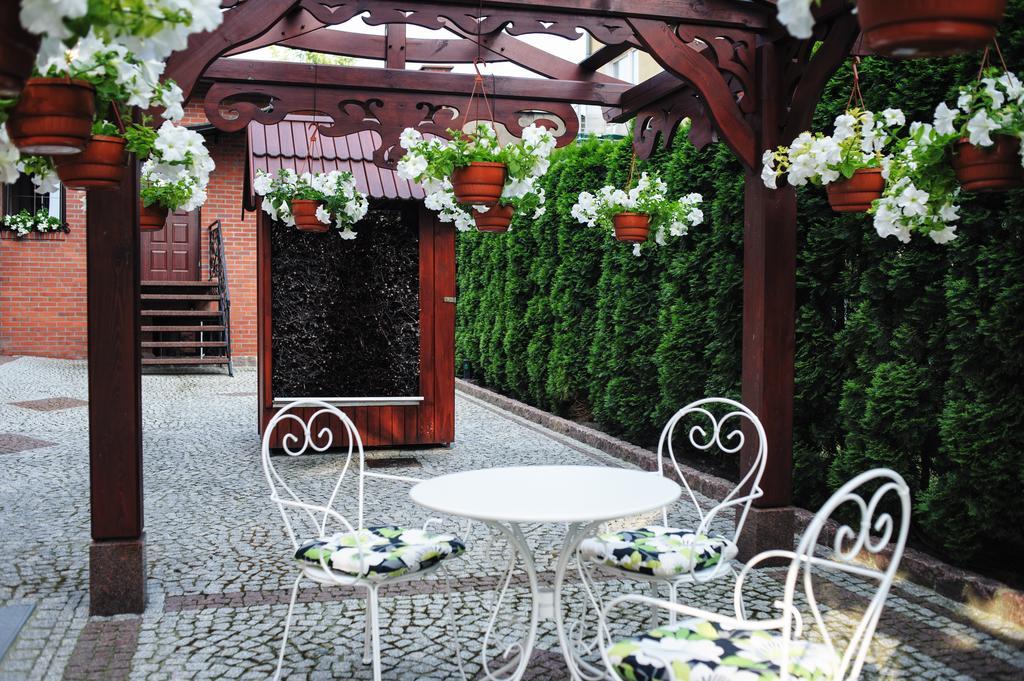 Hotel Kopernik Ciechocinek Exterior photo