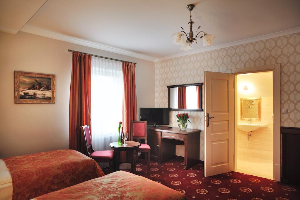 Hotel Kopernik Ciechocinek Room photo